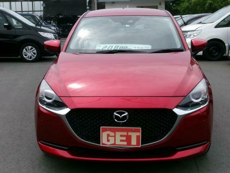 MAZDA2