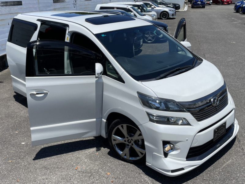 VELLFIRE