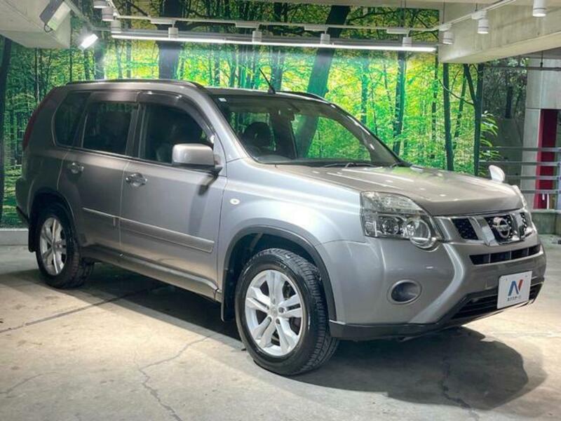 X-TRAIL