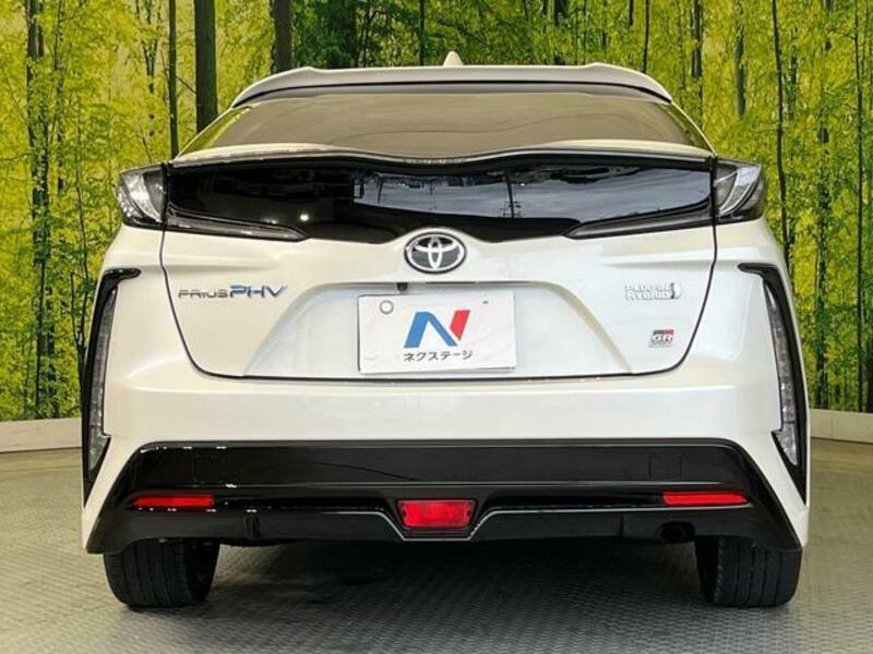 PRIUS PHV