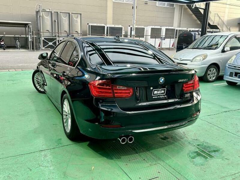 3 SERIES