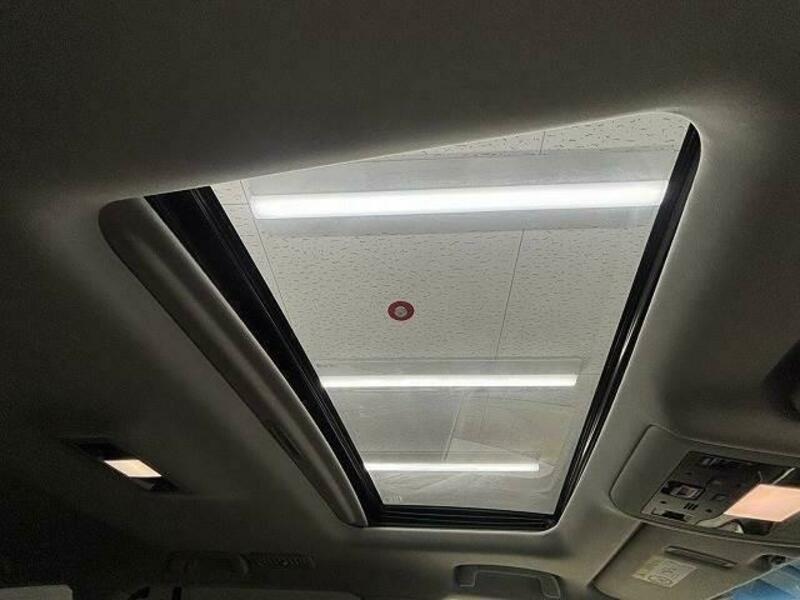 LX