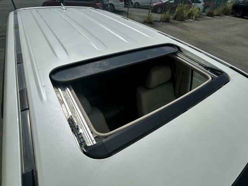 LAND CRUISER
