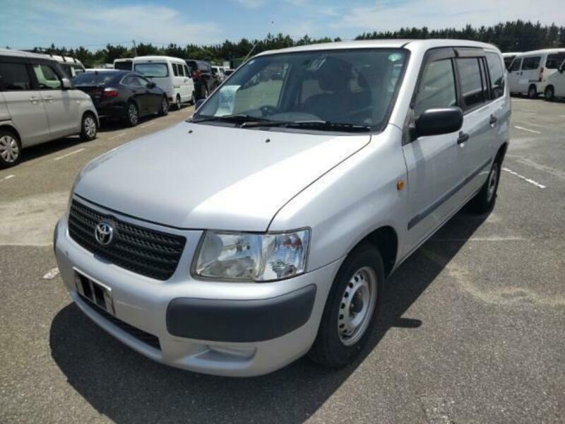 TOYOTA SUCCEED VAN
