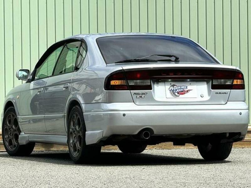 LEGACY B4