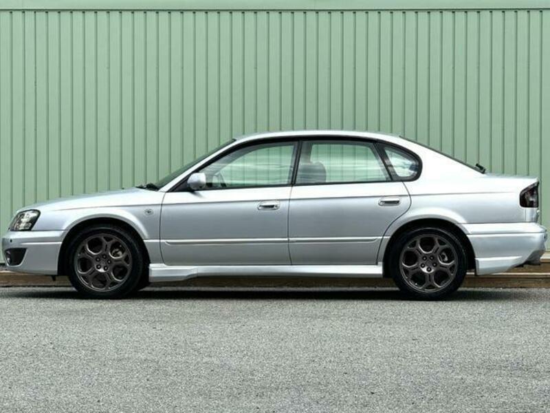 LEGACY B4