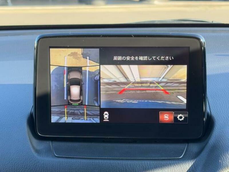 MAZDA2