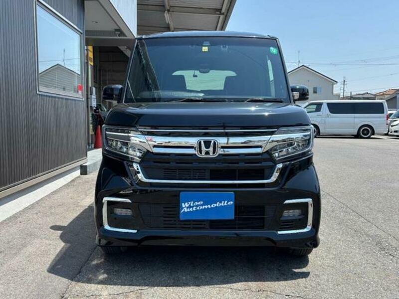 N BOX CUSTOM