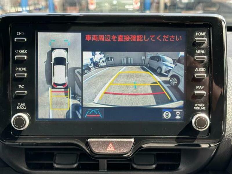 YARIS CROSS