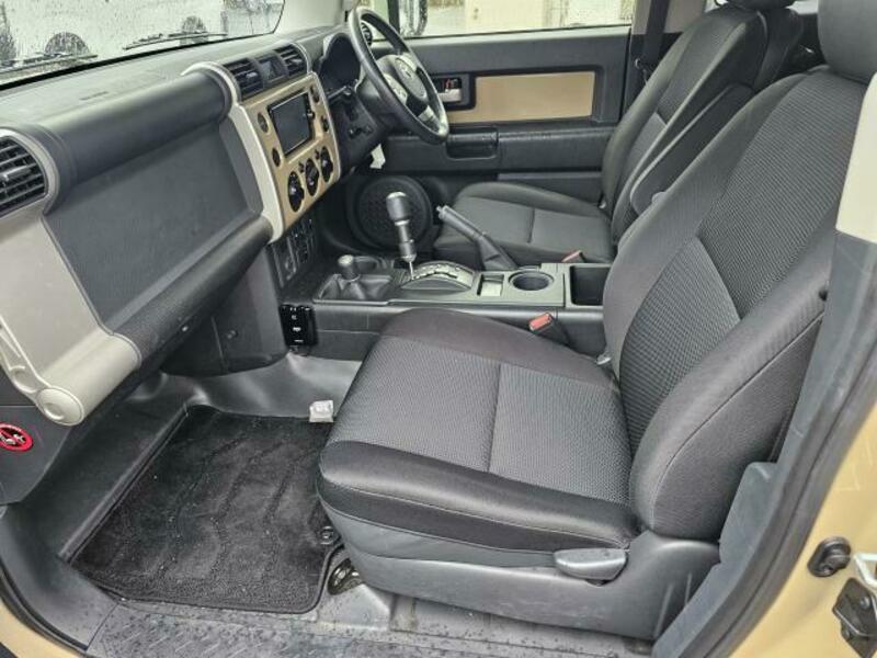FJ CRUISER