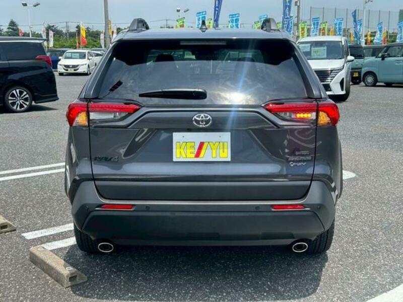 RAV4