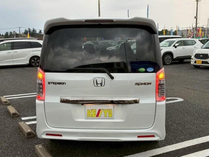 STEPWAGON SPADA