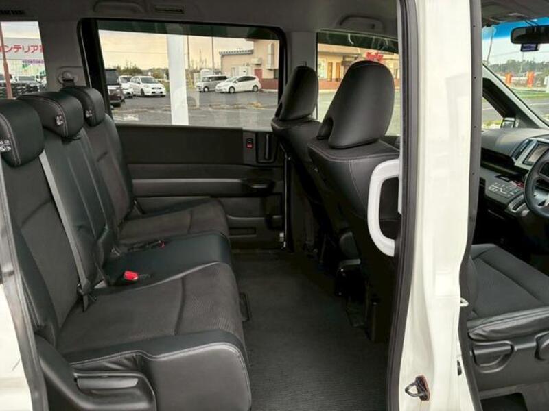 STEPWAGON SPADA