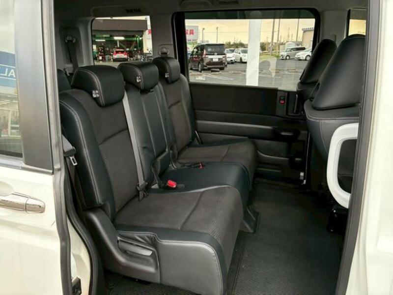 STEPWAGON SPADA