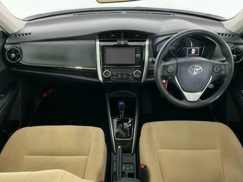 COROLLA AXIO
