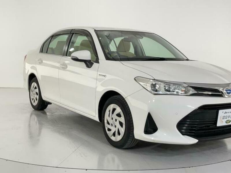 COROLLA AXIO