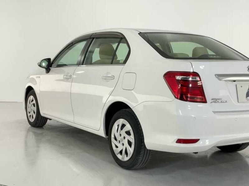 COROLLA AXIO
