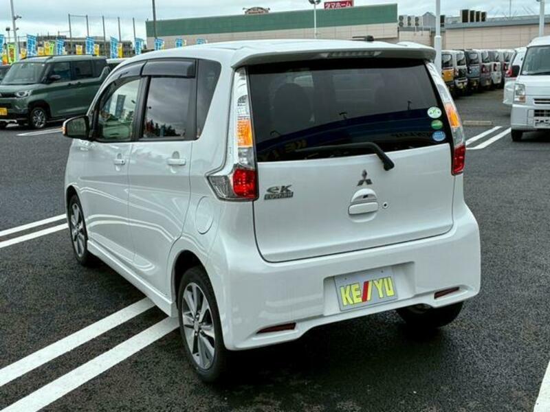 EK CUSTOM