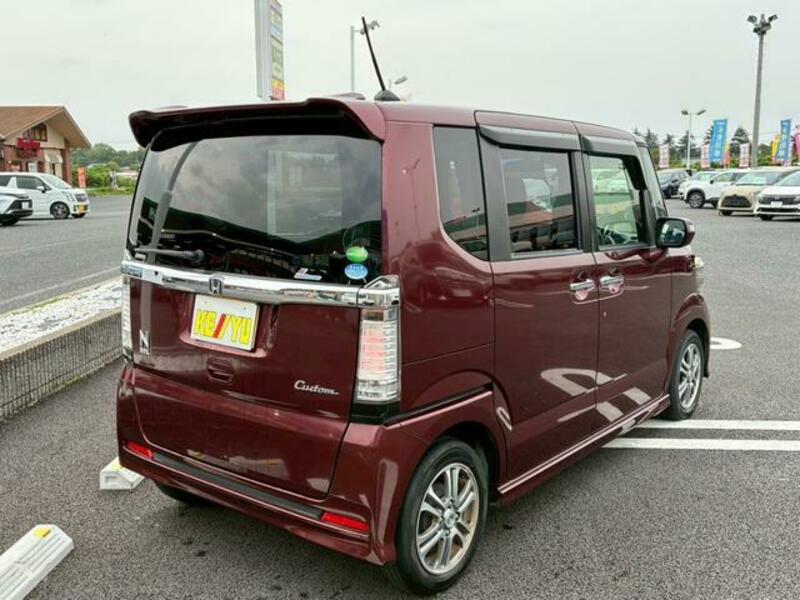 N BOX CUSTOM