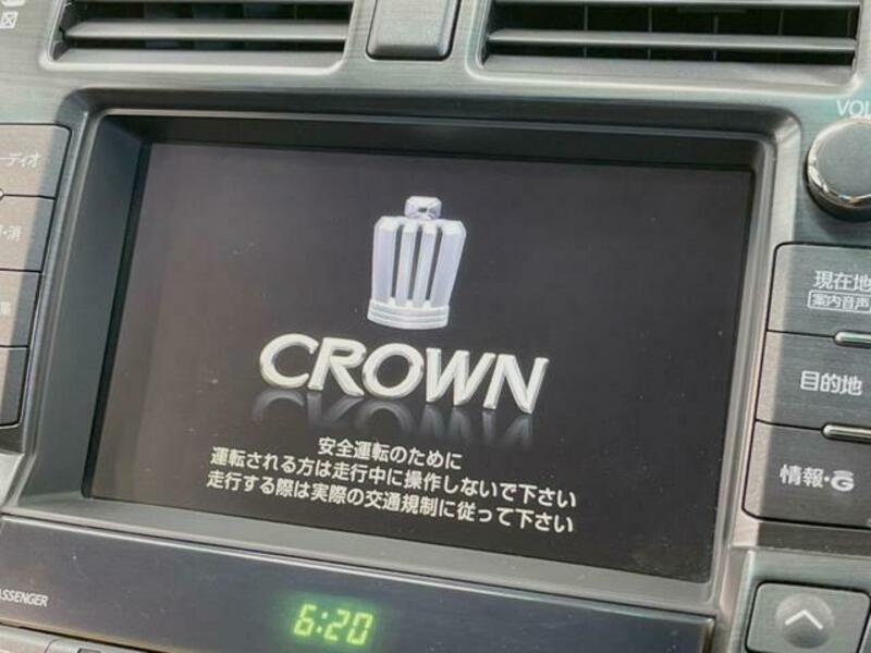 CROWN