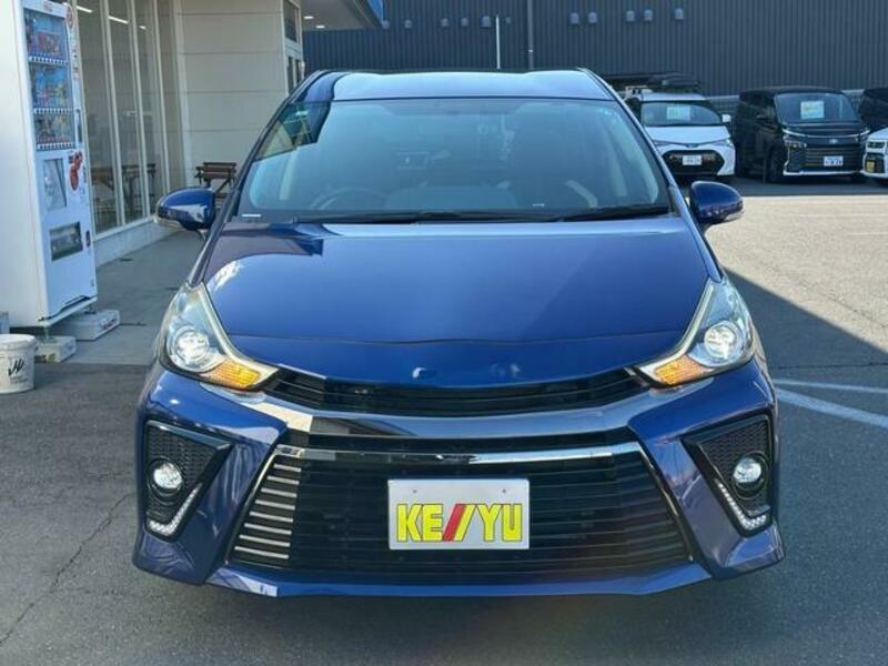 PRIUS ALPHA