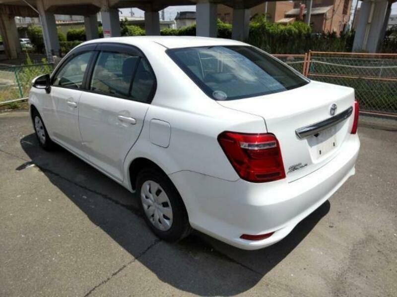 COROLLA AXIO