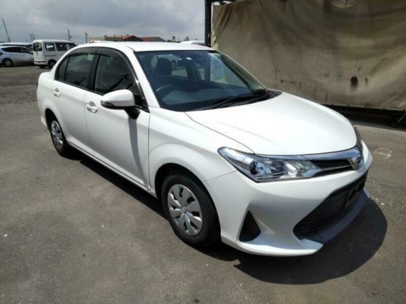 COROLLA AXIO