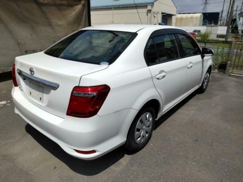 COROLLA AXIO