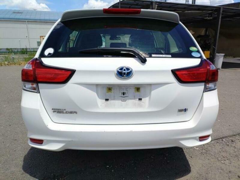 COROLLA FIELDER