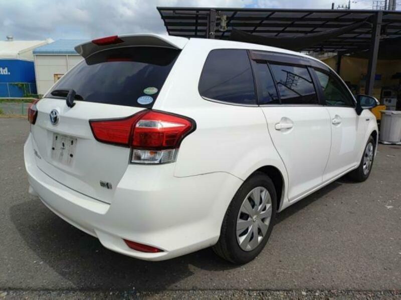 COROLLA FIELDER