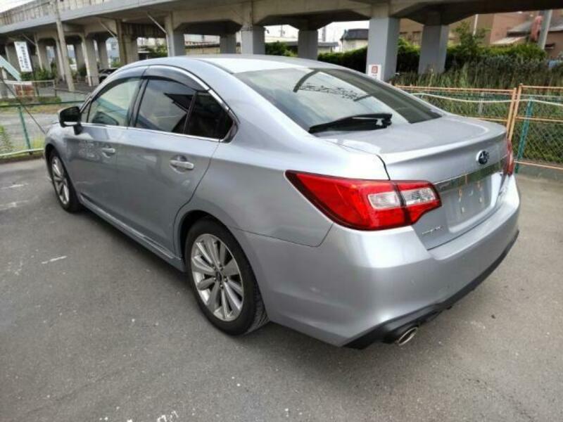 LEGACY B4