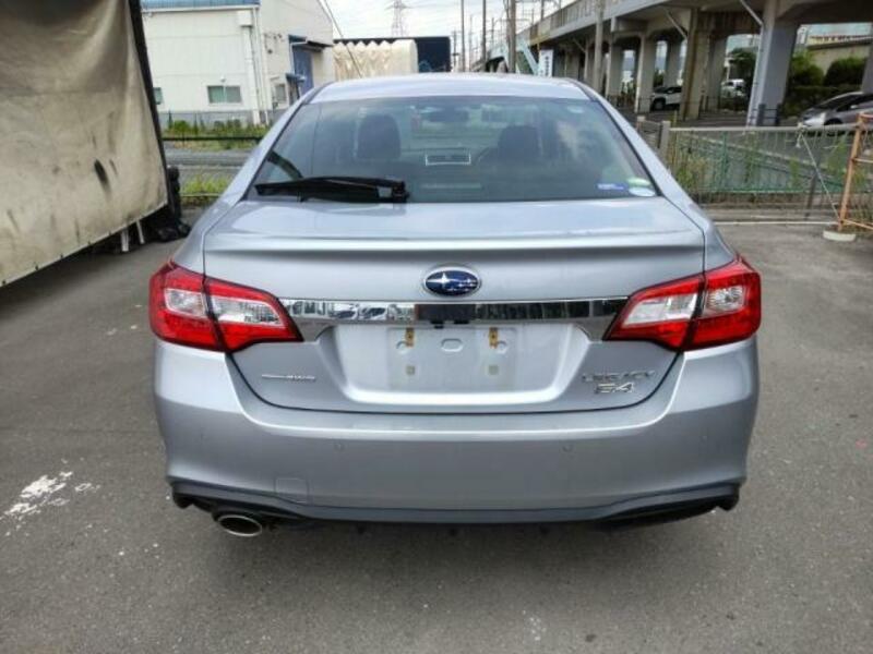 LEGACY B4