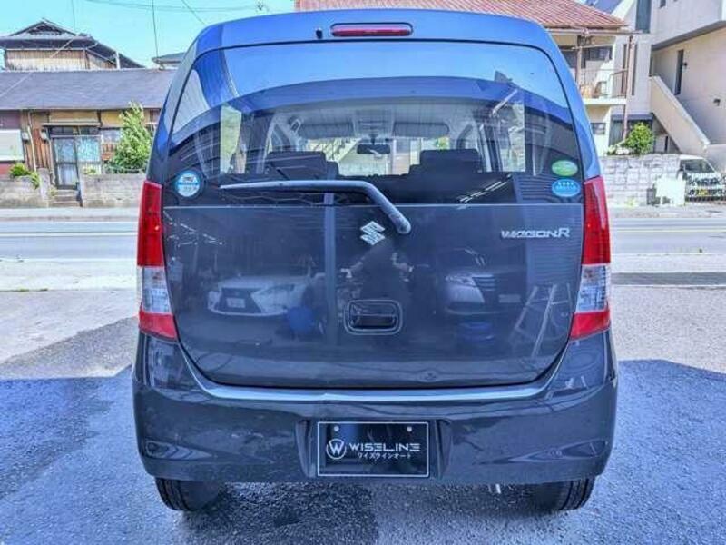 WAGON R