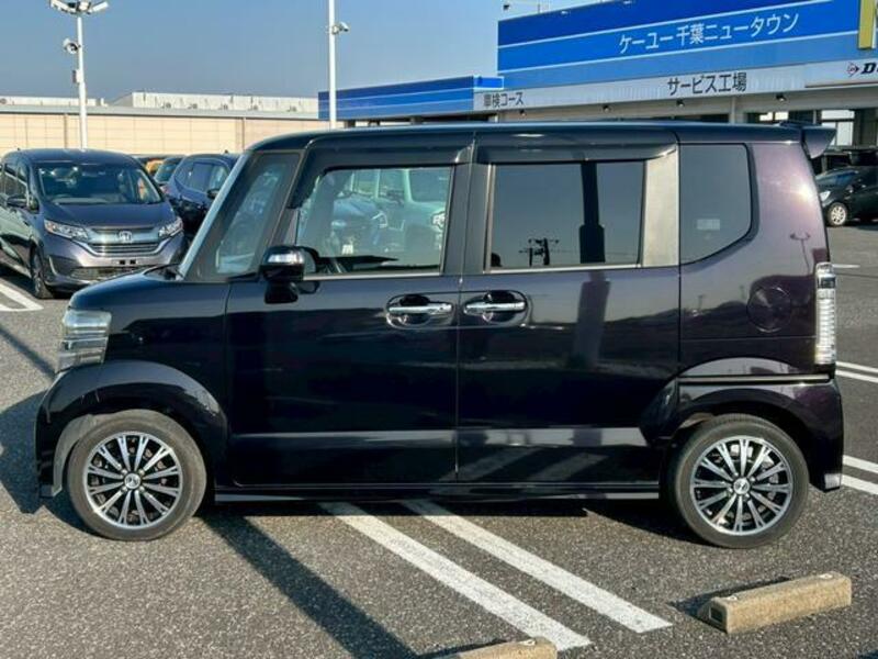 N BOX CUSTOM