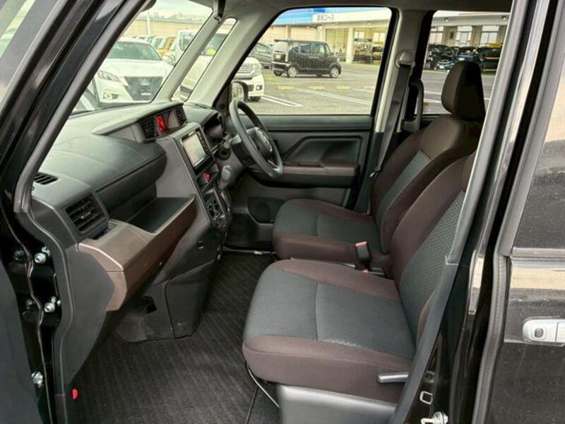 ROOMY
