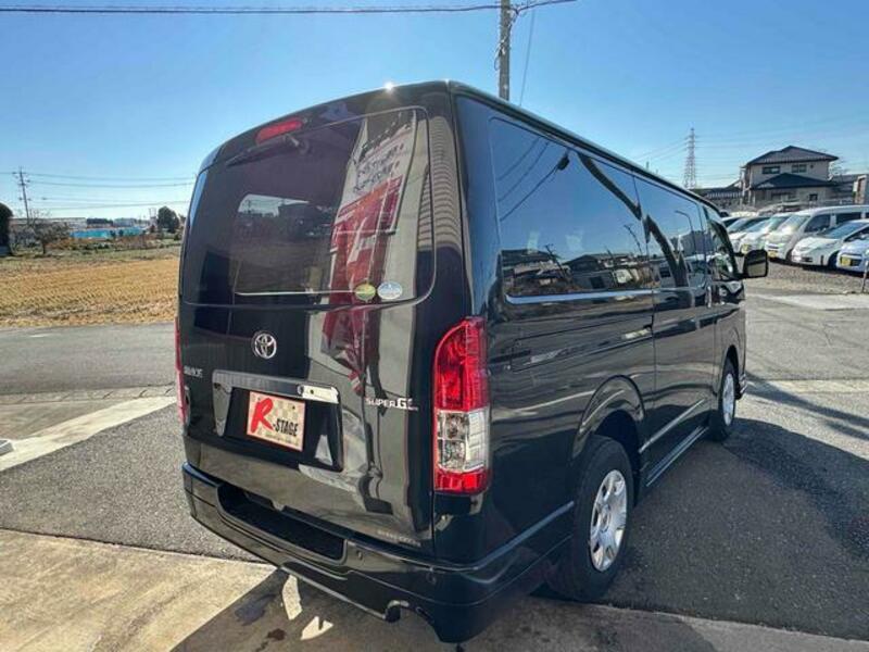 HIACE VAN