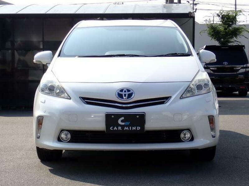 PRIUS ALPHA