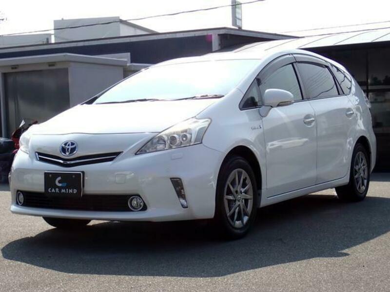 PRIUS ALPHA