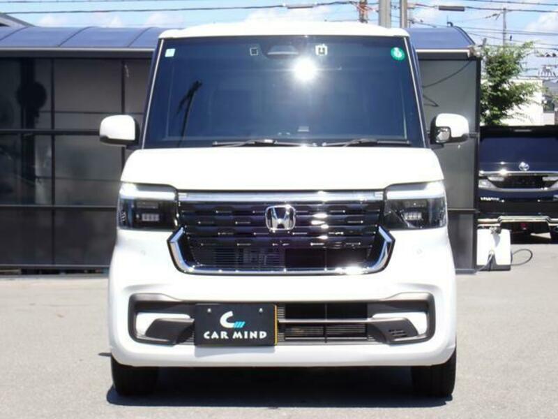 N BOX CUSTOM