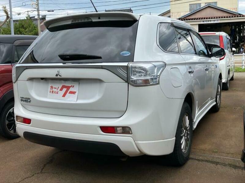 OUTLANDER PHEV