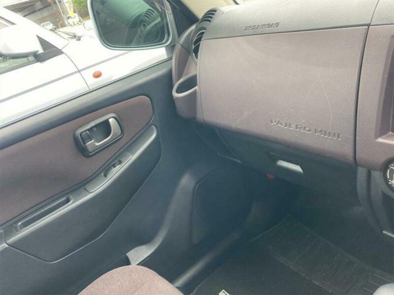 PAJERO MINI