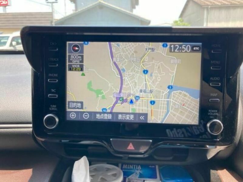 YARIS CROSS
