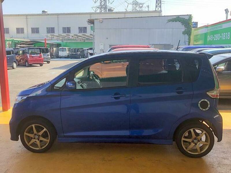 EK CUSTOM