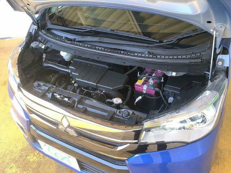 EK CUSTOM