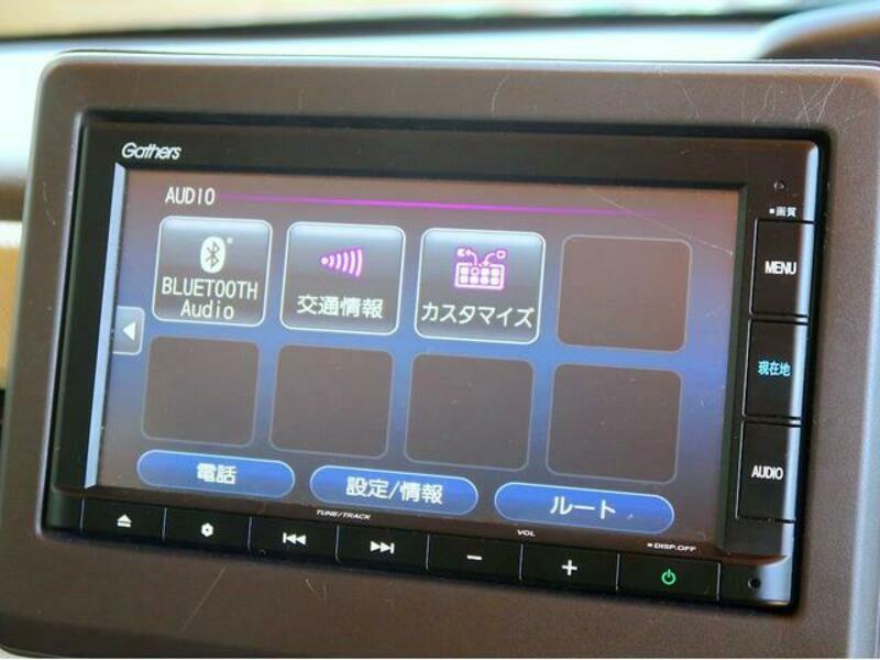 N BOX