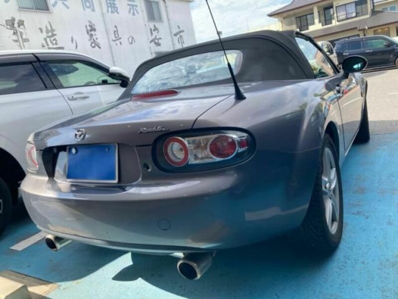 ROADSTER