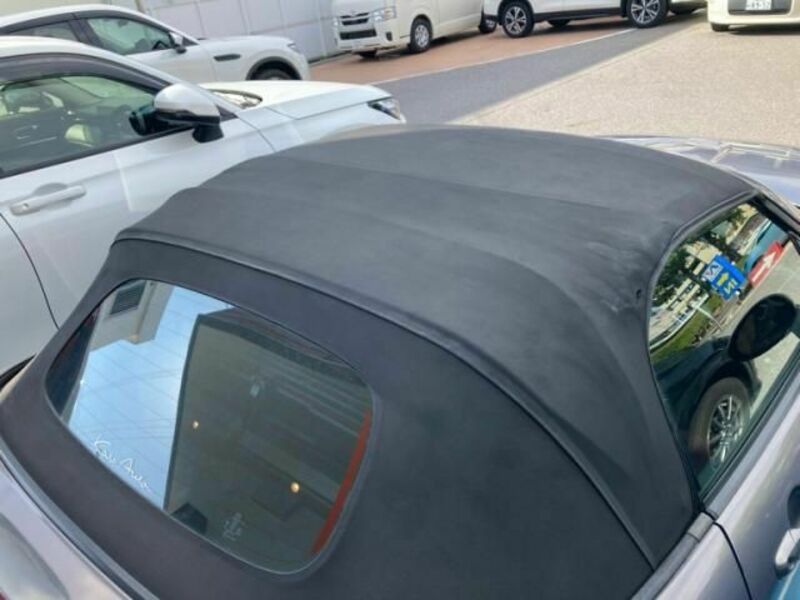 ROADSTER