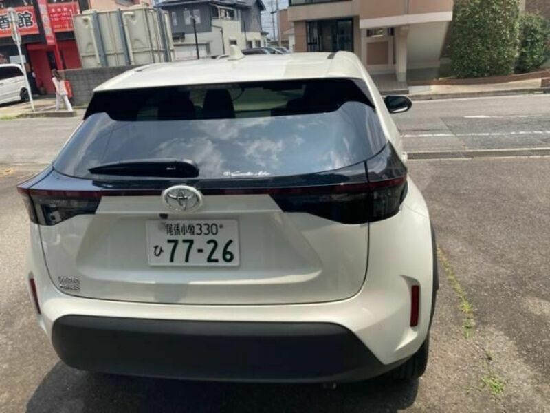 YARIS CROSS