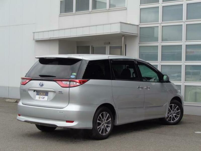ESTIMA HYBRID
