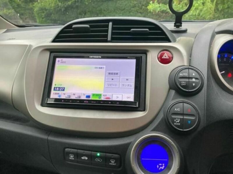 FIT HYBRID